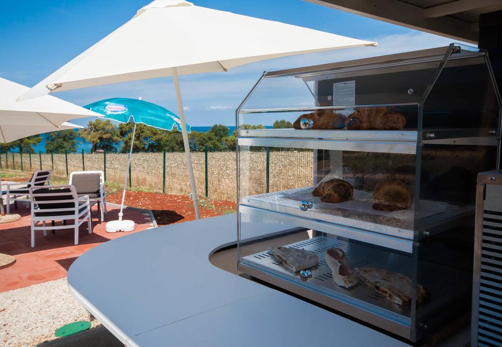 Camping Adria Mobile Homes In Camping Kastanija Novigrad Istria Eksteriør bilde